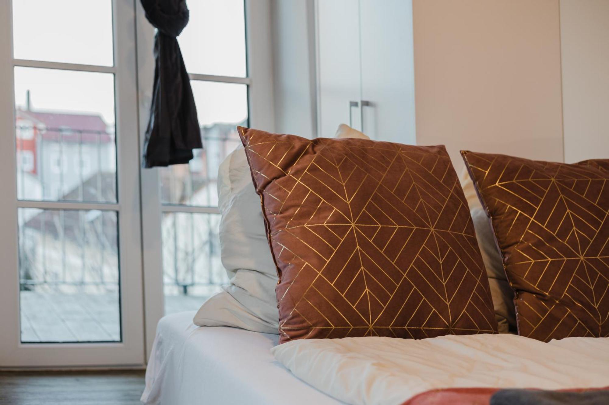 24-7 Living Room Passau - Cozy - Balcony - Kitchen Tiefenbach  Buitenkant foto