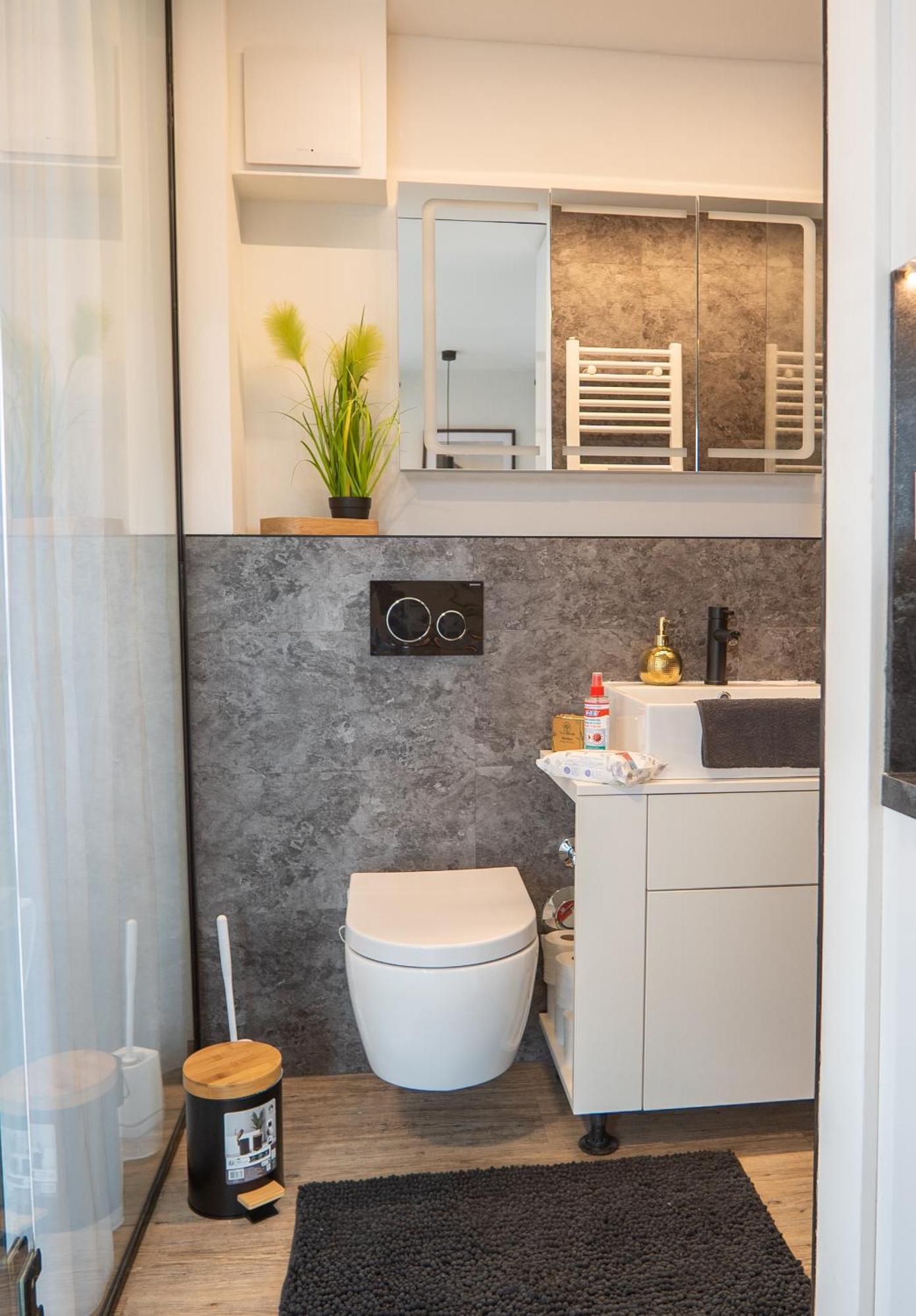 24-7 Living Room Passau - Cozy - Balcony - Kitchen Tiefenbach  Buitenkant foto